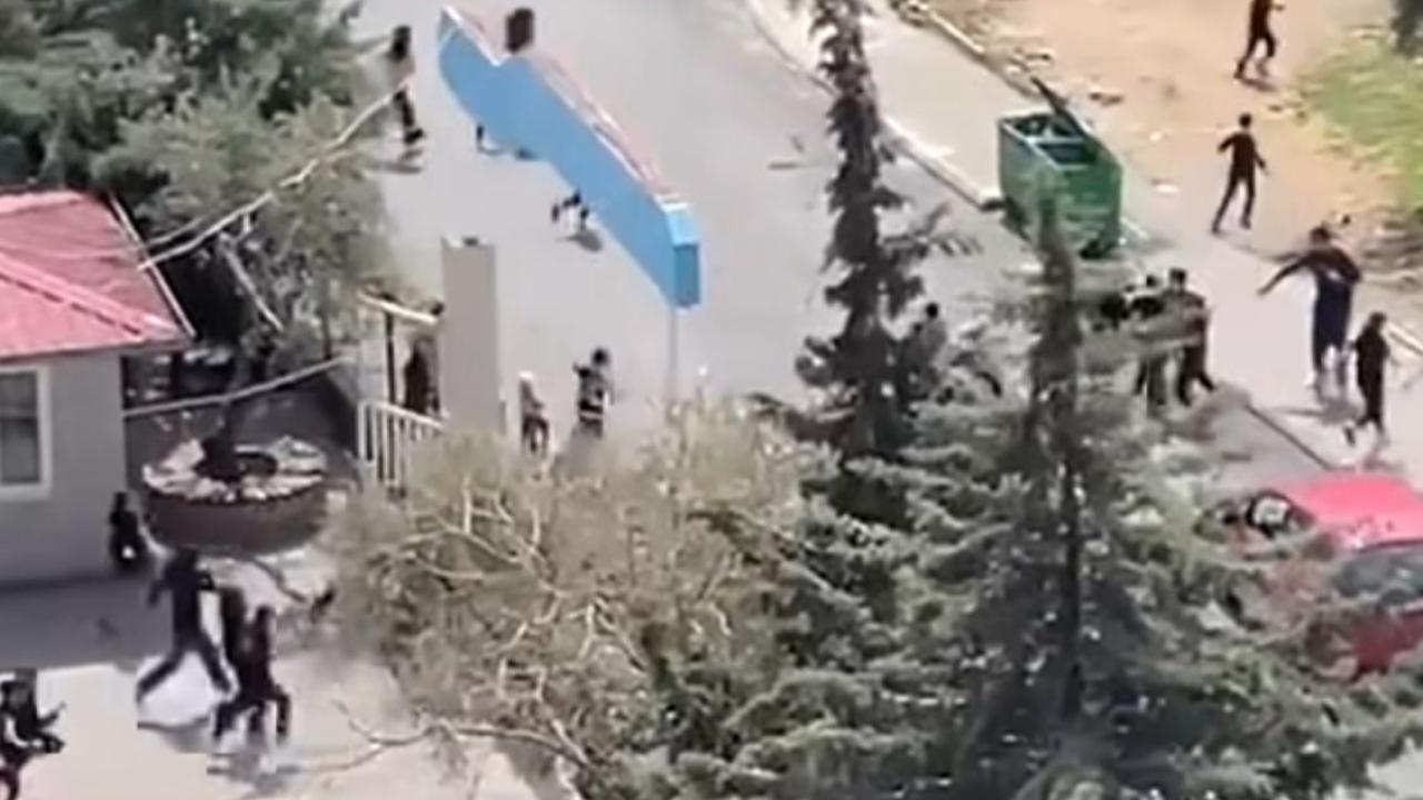 Vali Açıkladı: Okulda Saldırıda 4 Kişi Can Verdi, 20 Yaralı