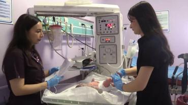 Yenidoğanlarda Göz Dibi Taraması Görme Kaybını Önleyebilir