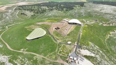Göbeklitepe Baharla Birlikte Yemyeşil Oldu