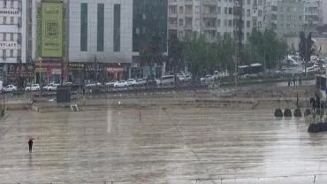 Şanlıurfa’da Kuvvetli Sağanak Yağış Etkili Oldu!
