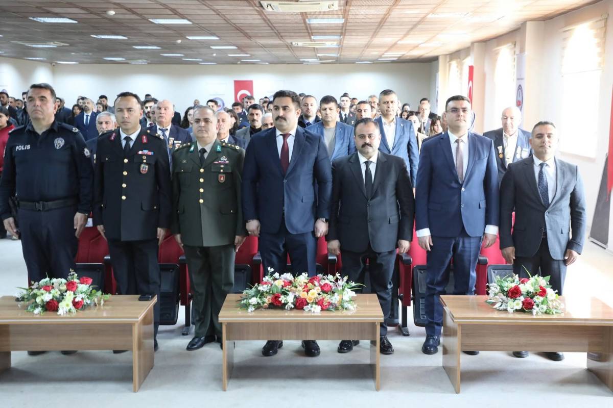 Viranşehir’de Çanakkale Zaferi Anma Günü Programı Düzenlendi