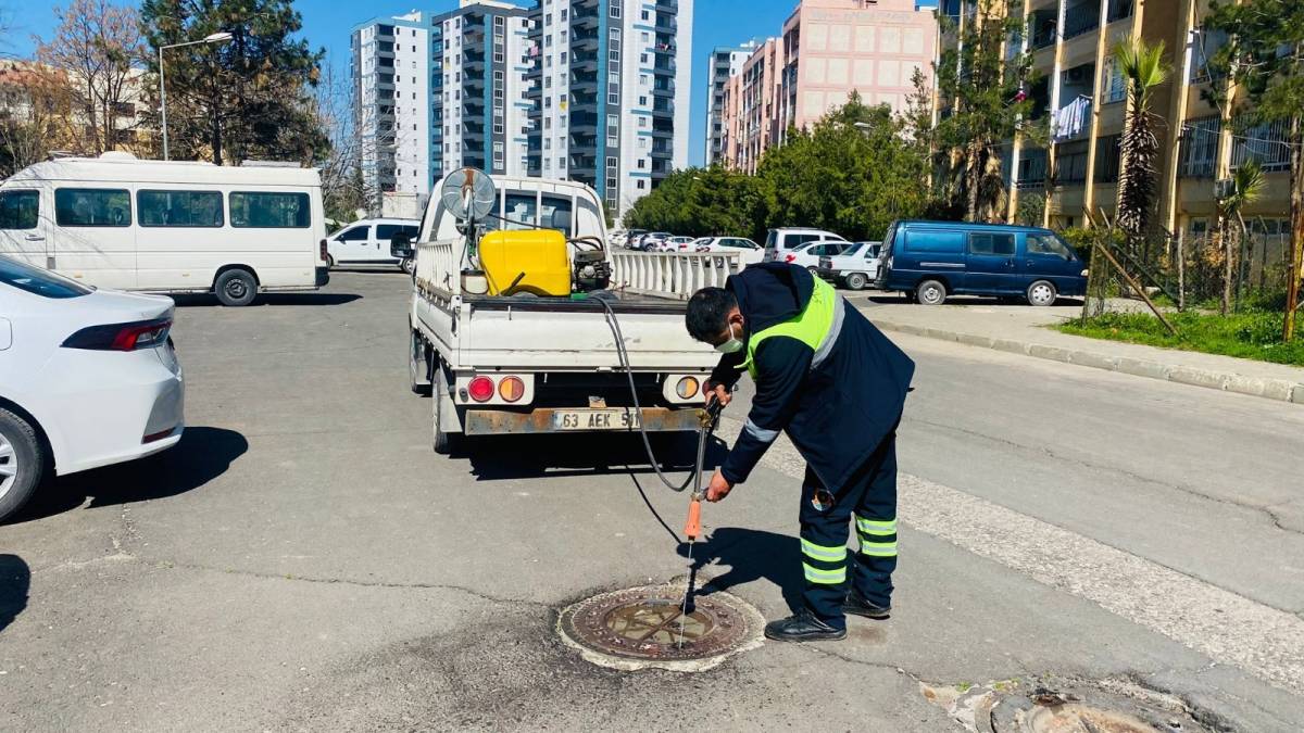 Şanlıurfa’da Sivrisinek ve Haşereyle Mücadele Sürüyor