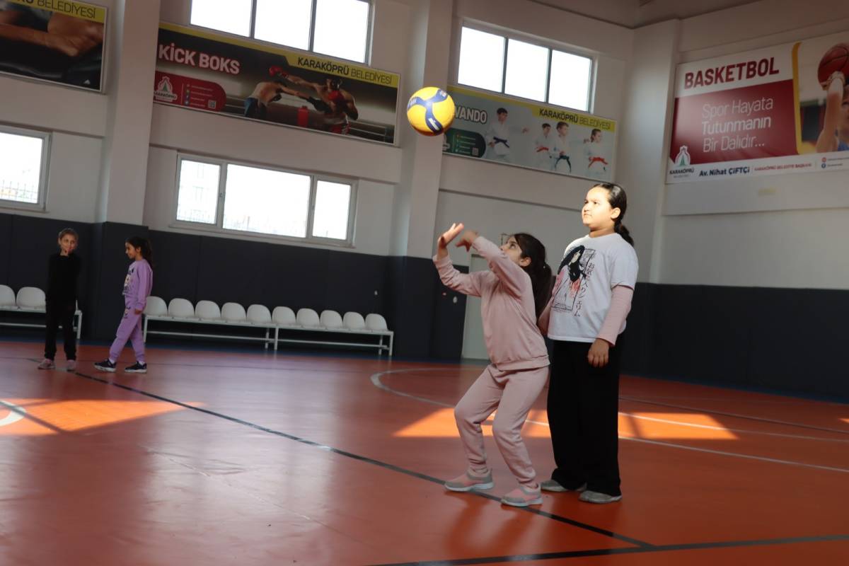 Karaköprü'de Gelecek Spor İle Şekilleniyor