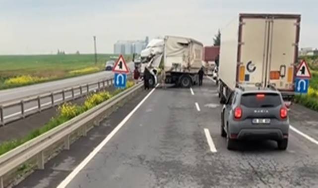 Şanlıurfa'da Feci Kaza: Tır Sürücüsü Ağır Yaralı
