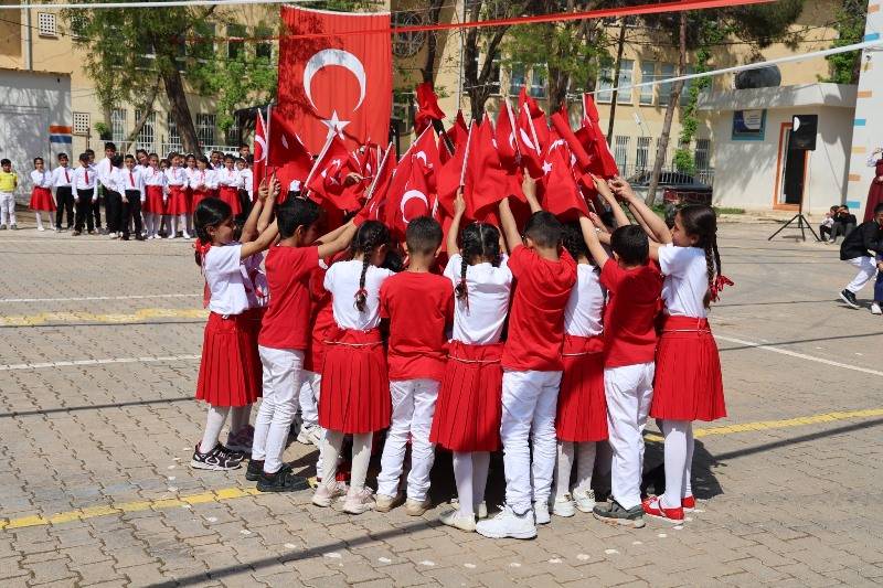Harran'da 23 Nisan Coşkuyla Kutlandı