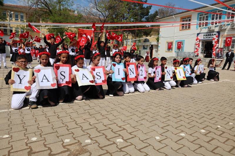 Harran'da 23 Nisan Coşkuyla Kutlandı
