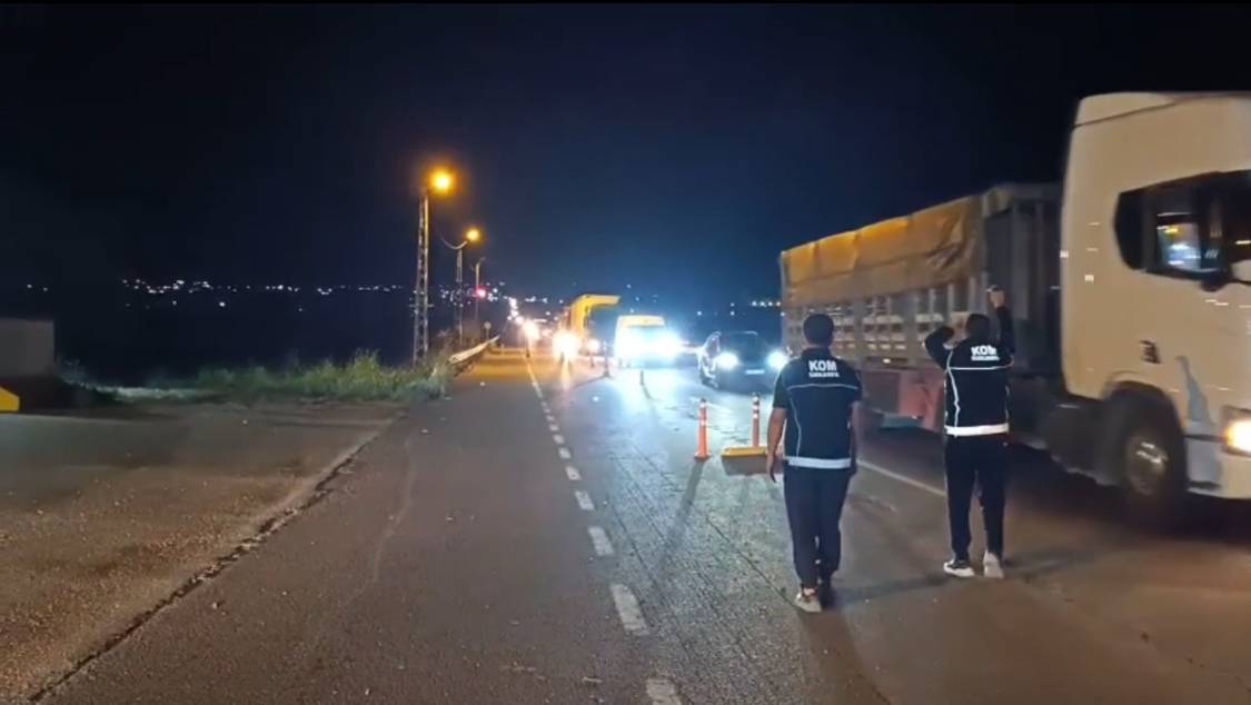 Urfa’da 2 Milyon 750 TL’lik Kaçak Ürün Ele Geçerildi