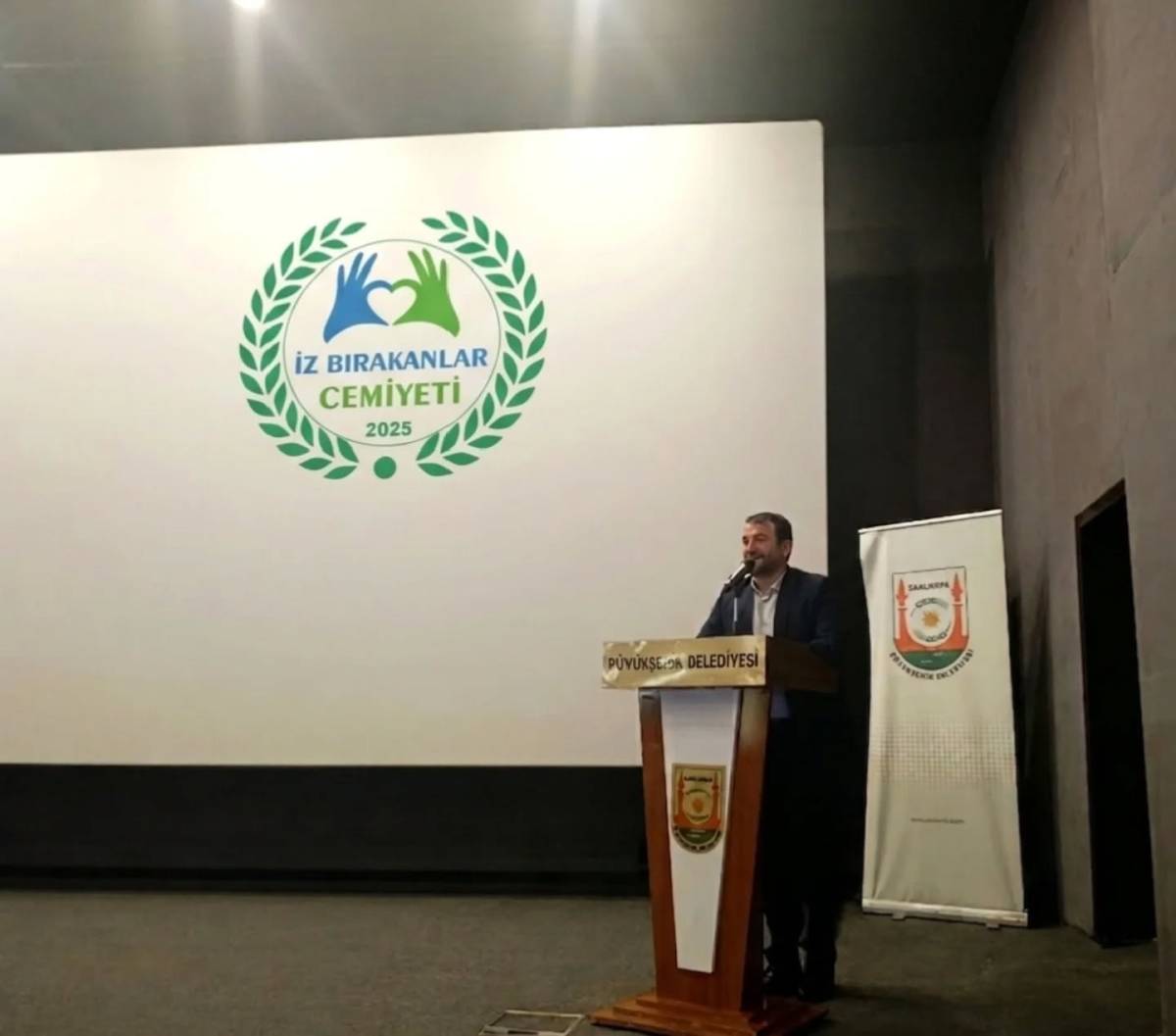 İz Bırakanlar Cemiyeti’nden Gençlere Anlamlı Dokunuş