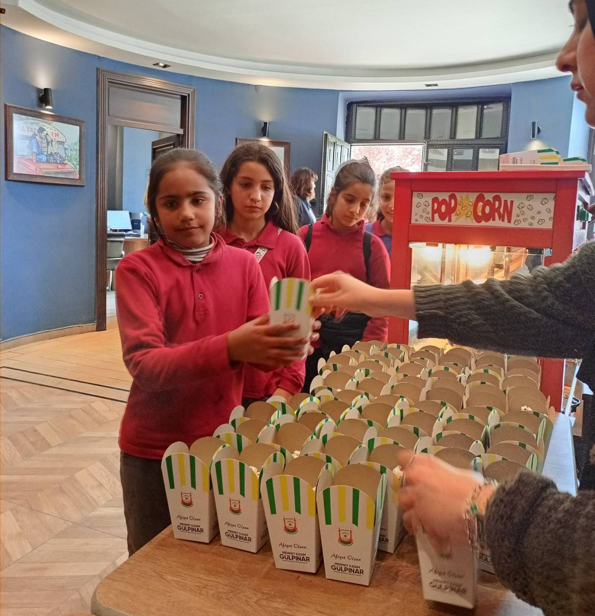 İz Bırakanlar Cemiyeti’nden Gençlere Anlamlı Dokunuş