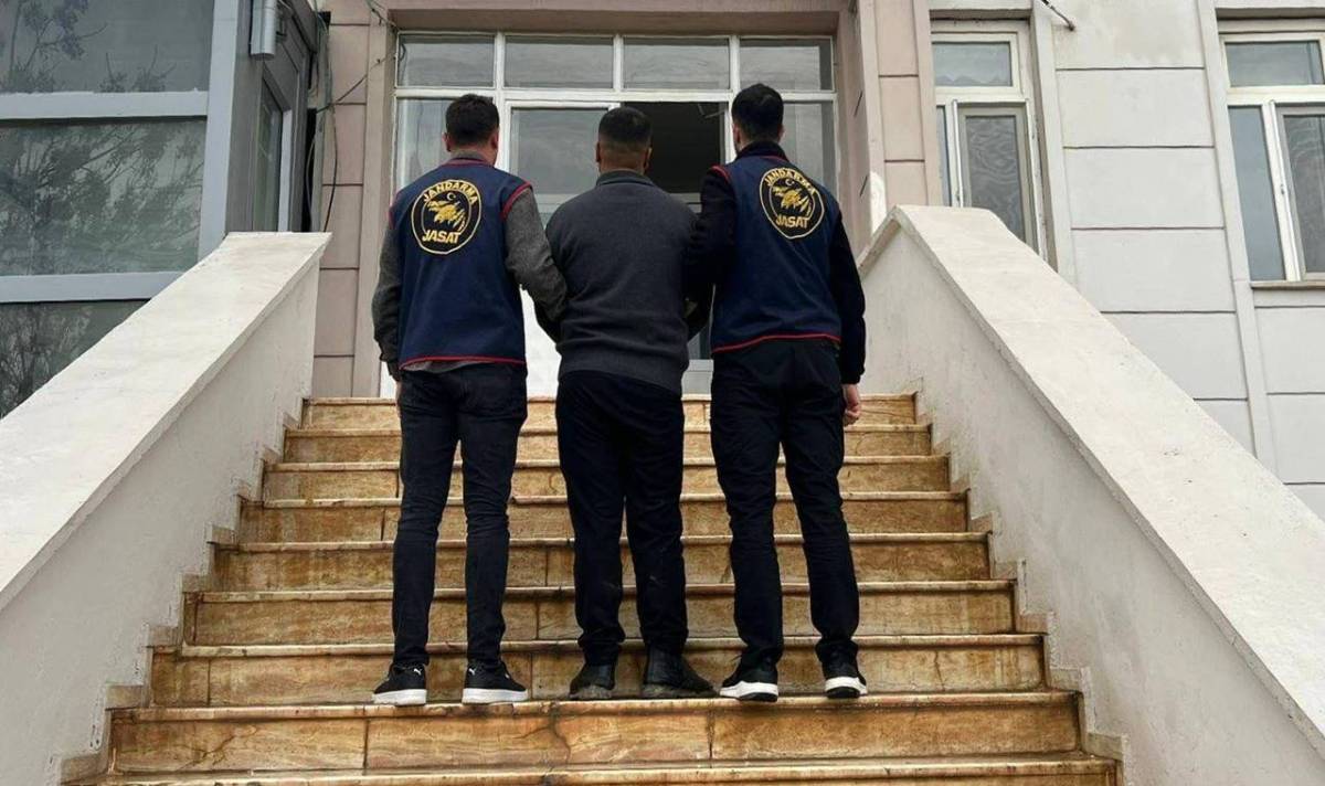Urfa’da Dolandırıcılık Suçundan Aranan Şahıs Yakalandı