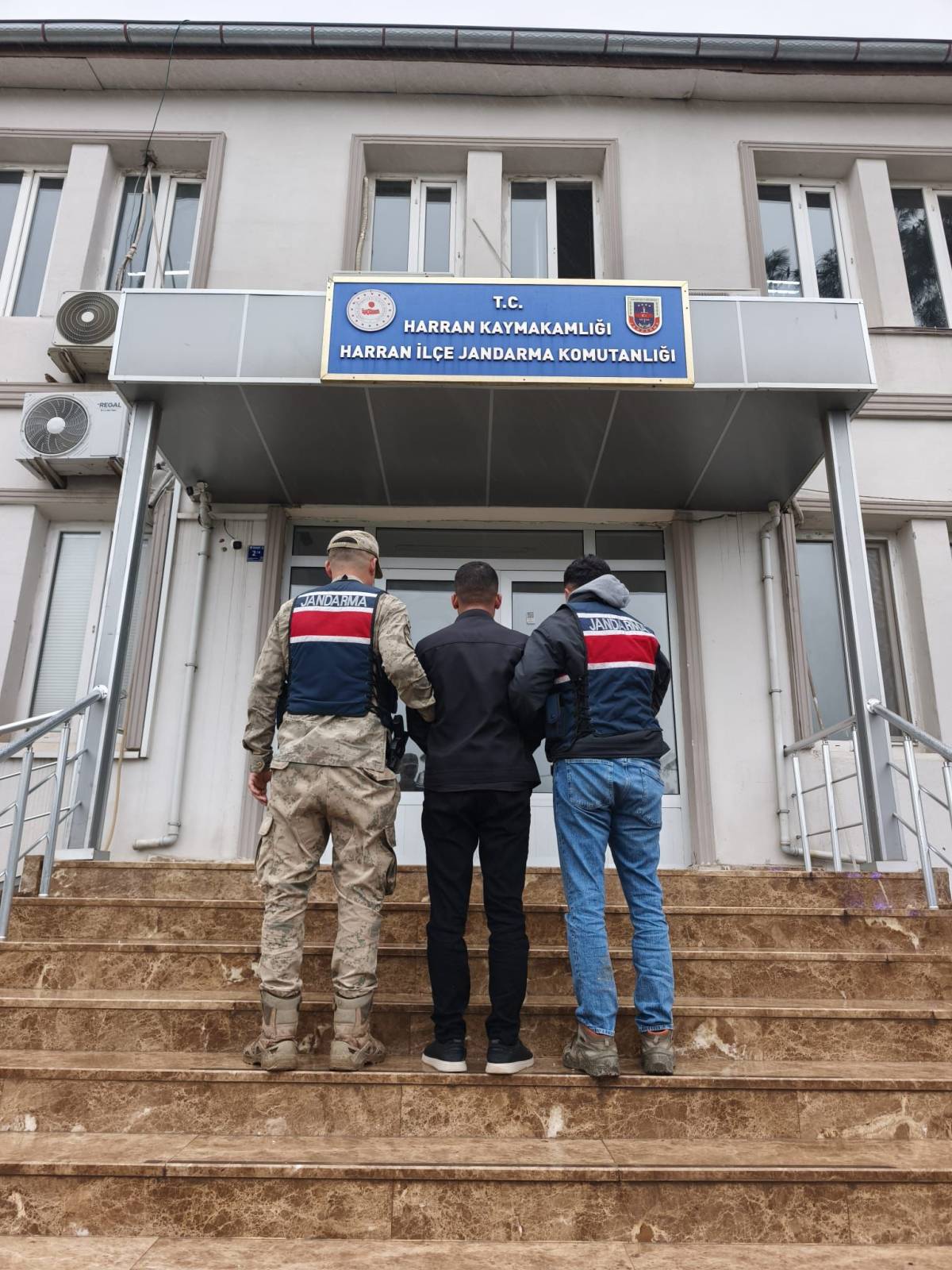 Şanlıurfa’da Dolandırıcılık Suçundan Aranan Şahıs Yakalandı