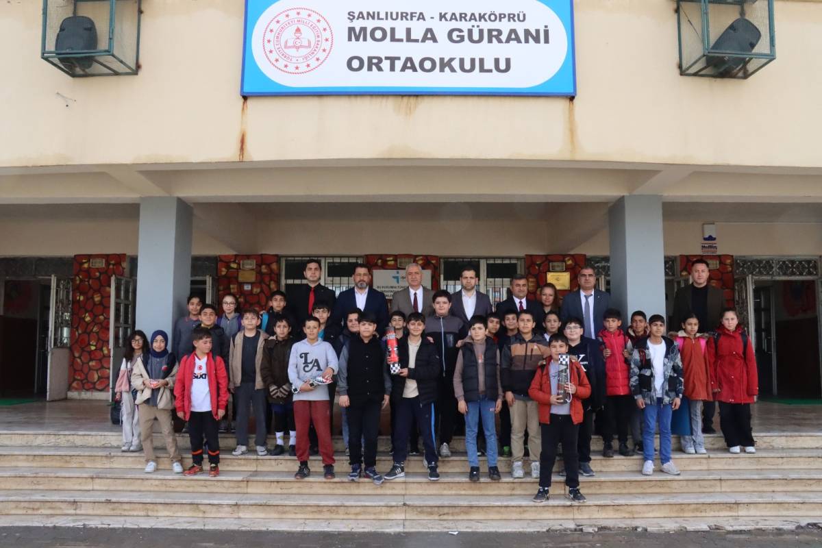 Büyükşehir’den Kütüphaneler Haftasında Kitap Okuma Etkinliği