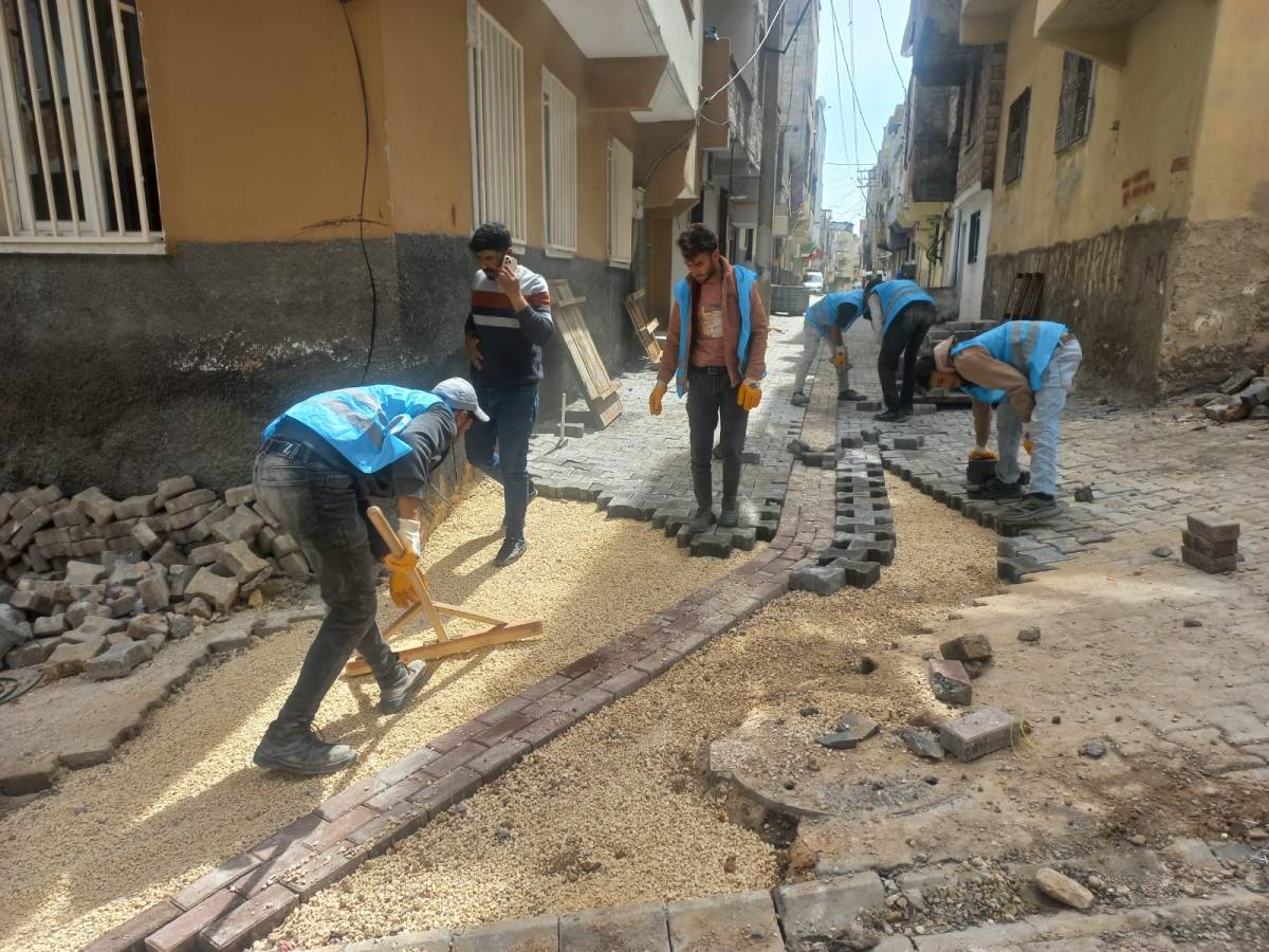 Eyyübiye’de Yol Çalışmaları Memnuniyetle Karşılanıyor