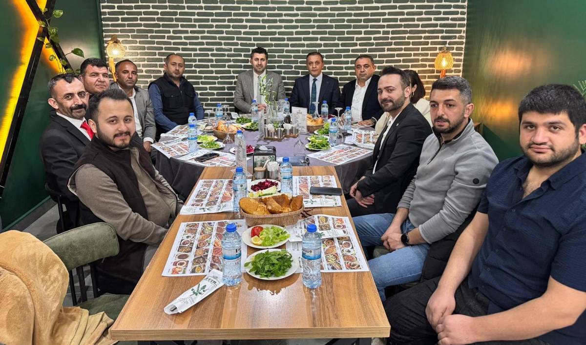 Şanlıurfa’da Eğitim Çalışanlarıyla Yoğun Buluşma