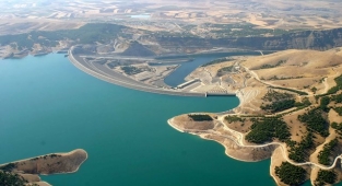 Atatürk Barajı belgeseli